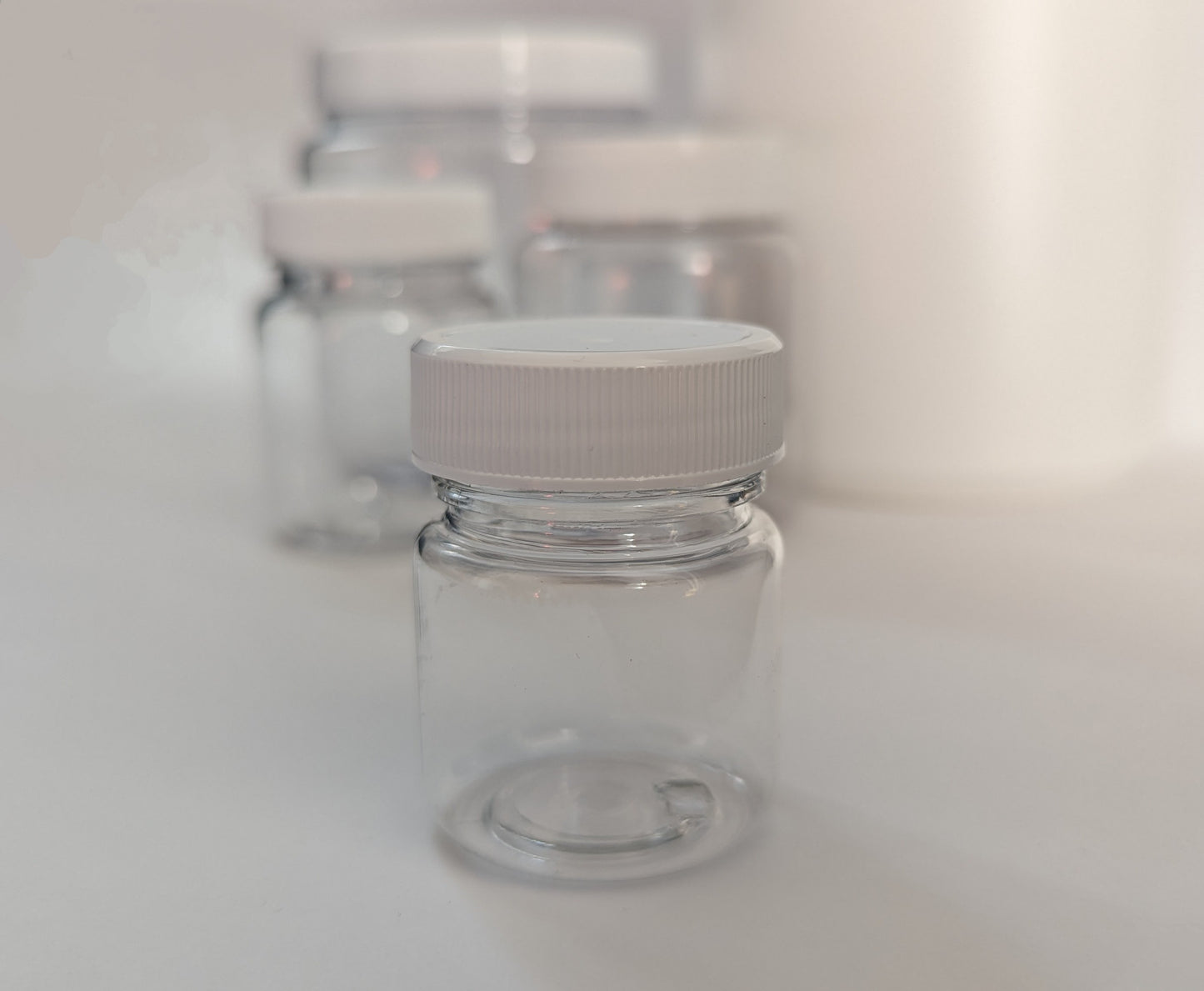 Clear Pots with Screw Cap Lids