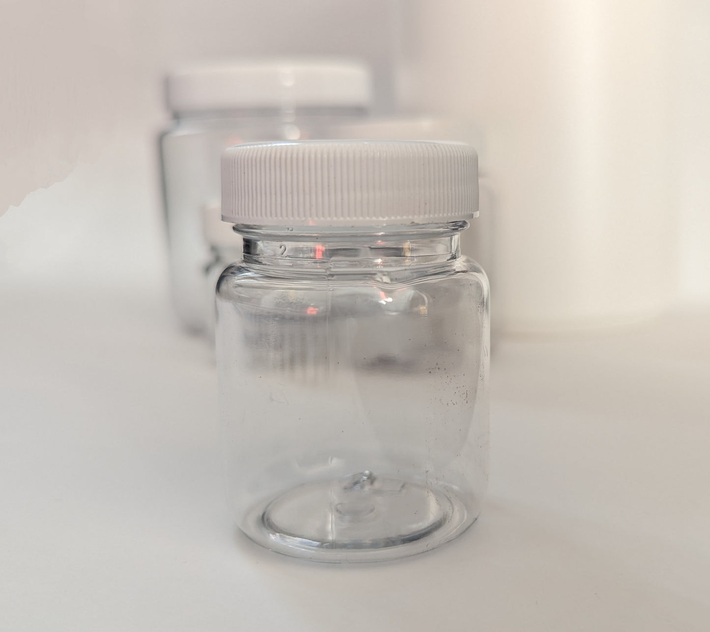 Clear Pots with Screw Cap Lids
